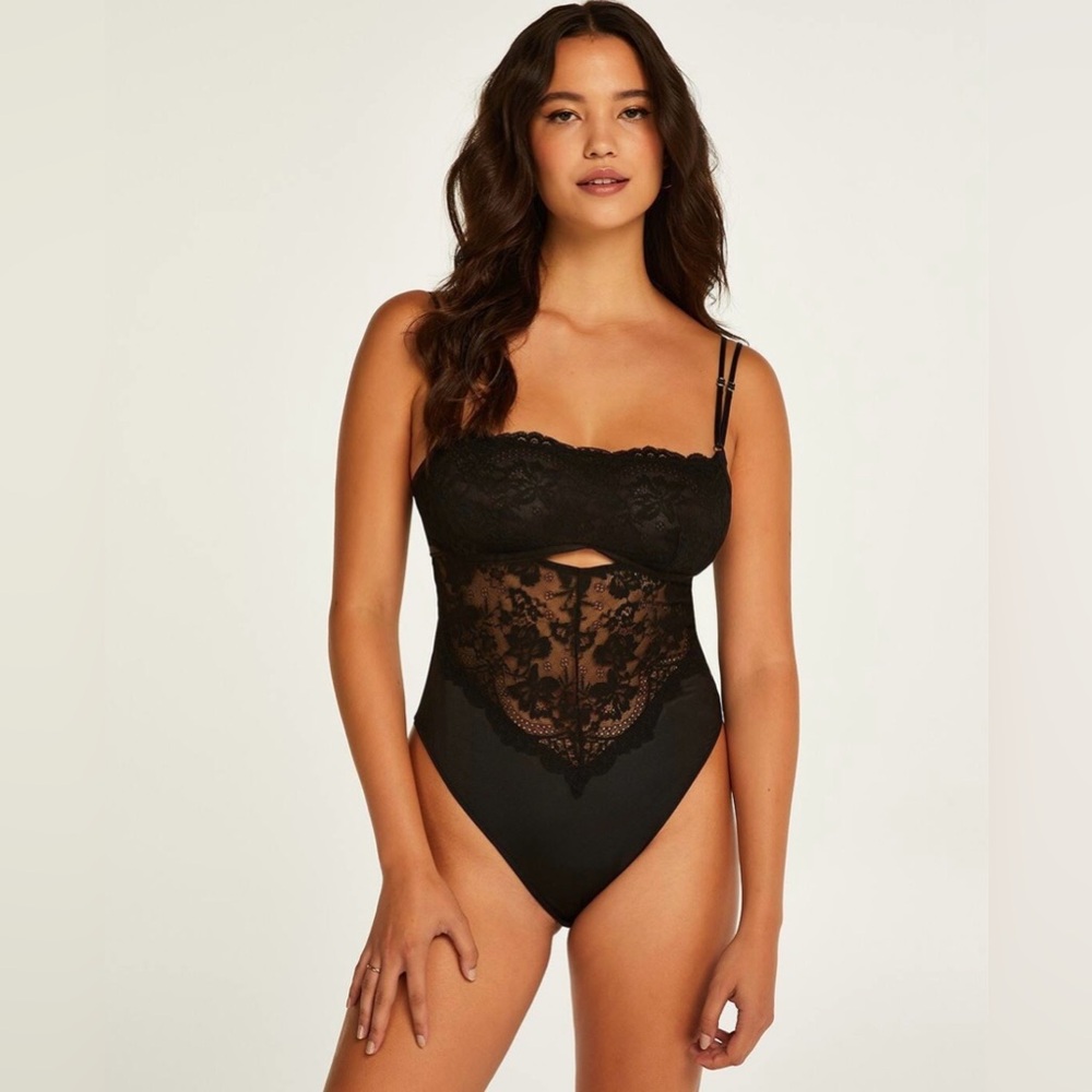 Hunkemoller NWT Black Lace Alana Bodysuit  Size S